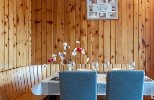 Saint-Pierre-de-Clages Apartment | Apartment Christiania I I4 by Interhome