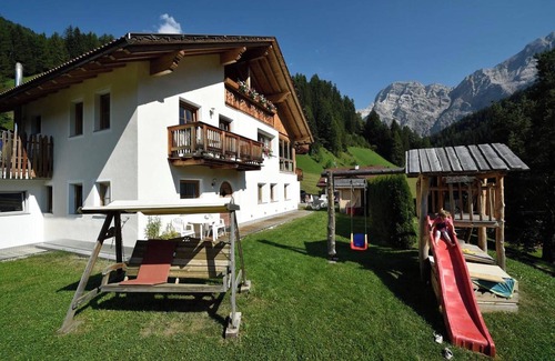 La Valle Apartment | Apartment 'Ciasa Mirio Mirio' with Mountain View, Balcony & Wi-Fi