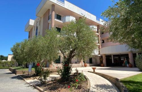 San Vincenzo Apartment | Apartment Comfort-3 by Interhome