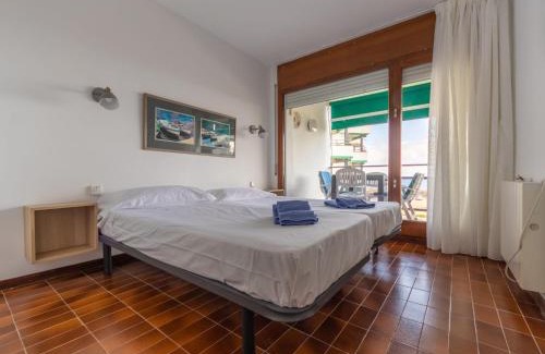 Creixell Apartment | Apartment Constel·lació by Interhome