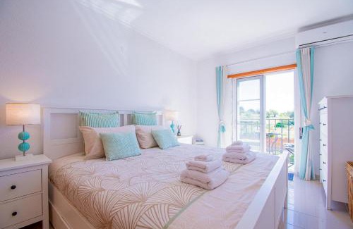 Ferragudo Apartment | Apartment Crossing Keys, Two Bedrooms, Ferragudo