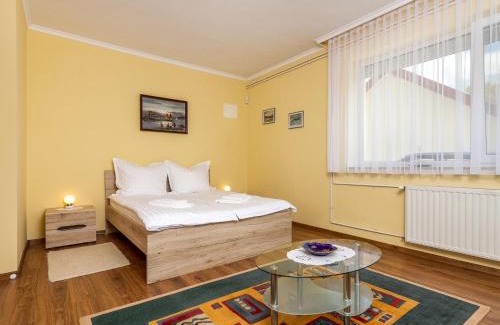 Cserszegtomaj Apartment | Apartment Cserszeg by Interhome