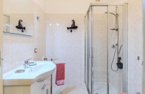 Toscolano Maderno Apartment | Apartment Dani by Interhome
