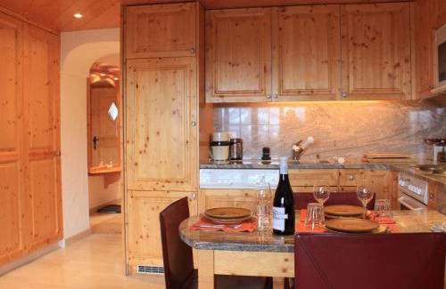 Villars-sur-Ollon Apartment | Apartment Dauphin 7 by Interhome