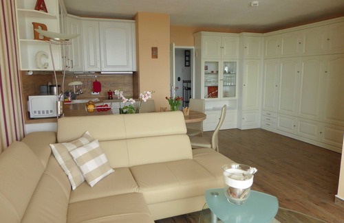 Pelzerhaken Apartment | Apartment Meeresbrise, Prinz Hamlet - Prinz Hamlet 7th floor, east side, balcony,