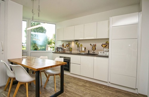 Lauterbach Apartment | Apartment close to the harbor on the upper floor with balcony - Haus Hafenkieker FeWo 08