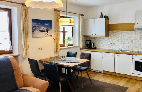 Rieden am Forggensee Apartment | Apartment Magdalena (50sqm) with balcony - Haus Schmölz