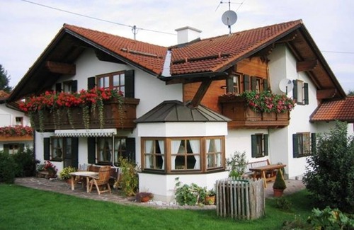 Rieden am Forggensee Apartment | Apartment Magdalena (50sqm) with balcony - Haus Schmölz