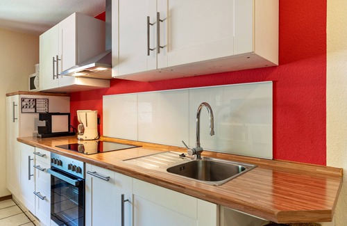 Oberkirch Apartment | Apartment "Decker" with Shared Terrace, Balcony and Wi-Fi
