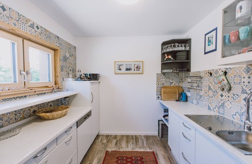 Germaringen Apartment | Apartment 'Deer' with Shared Garden, Wi-Fi and Air Conditioning