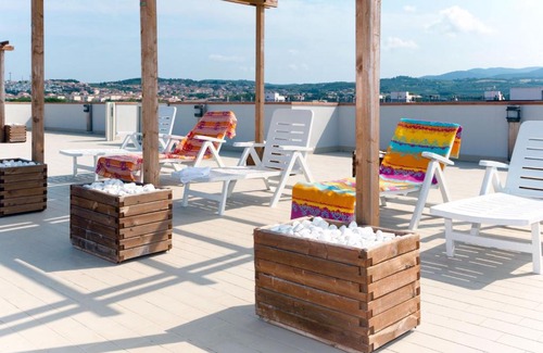 San Vincenzo Apartment | Apartment Deluxe by Interhome