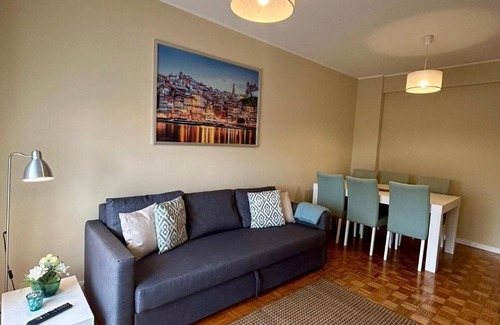 Maia Apartment | Apartment 'Destiny Oporto' with Wi-Fi