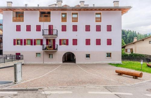 Carisolo Apartment | Apartment Dimora Grisun by Interhome