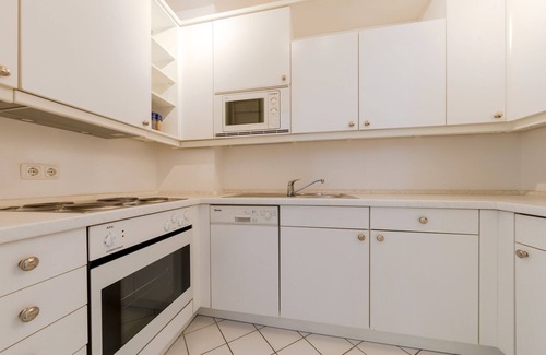 Binz Apartment | Apartment directly on the beach promenade Binz, parking, elevator