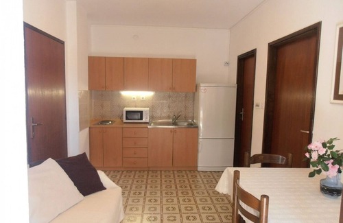 Sveti Anton Apartment | Apartment Dragica - with kids playground: A3 LARA(4+1) - Malinska, Island Krk, Croatia