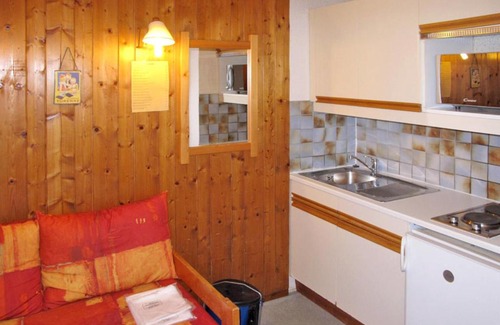 Les Prodains Apartment | Apartment du Téléphérique (AVZ210)