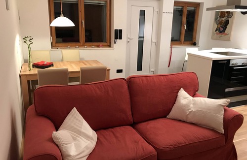 Sankt Polten Apartment | Apartment EINS - with a view of the countryside