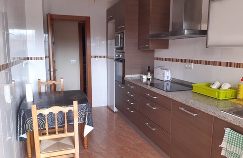 Almeria Apartment | Apartment El Ingenio with balcony and parking in Almería