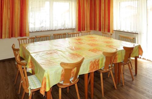 Aschau Im Zillertal Apartment | Apartment Elisabeth-3 by Interhome