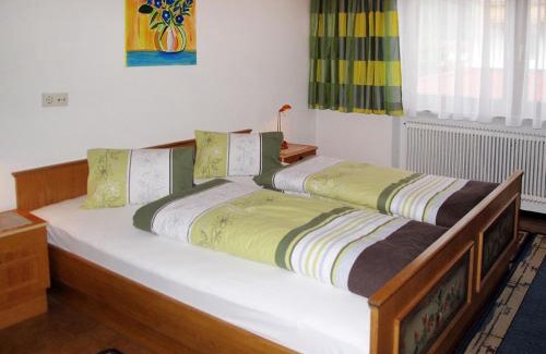 Aschau Im Zillertal Apartment | Apartment Elisabeth-3 by Interhome