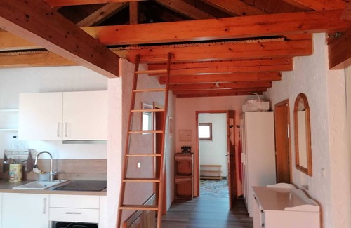 Tiefenbronn Apartment | Apartment 'Emmaus' with Shared Garden and Wi-Fi