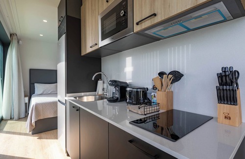 Puebla del Caraminal Apartment | Apartment 'Bungalow 1' with Sea View, Wi-Fi and Air Conditioning