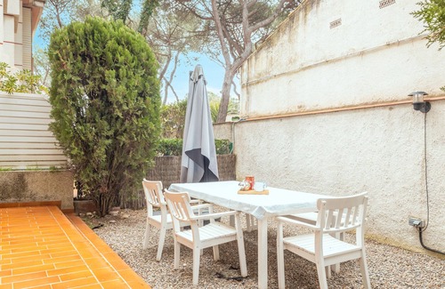 Platja d'Aro Apartment | Apartment 'Con Jardin Y Parking' with Private Terrace, Wi-Fi and Air Conditioning