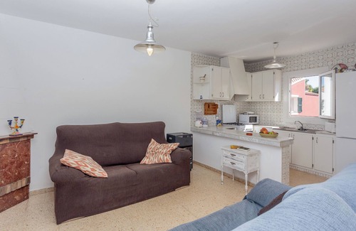 Son Carrio Apartment | Apartment 'Relax' with Shared Garden, Balcony and Wi-Fi