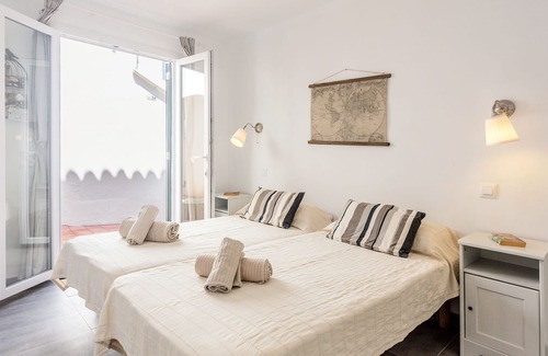 Cala'n Bosch Apartment | Apartment 'Cova des Moro Apto 18' with Pool, Garden & Terrace