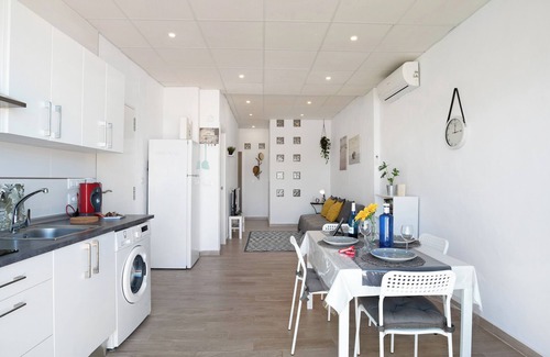 Campano House | Apartment 'Currimar' with Private Pool, Wi-Fi and Air Conditioning