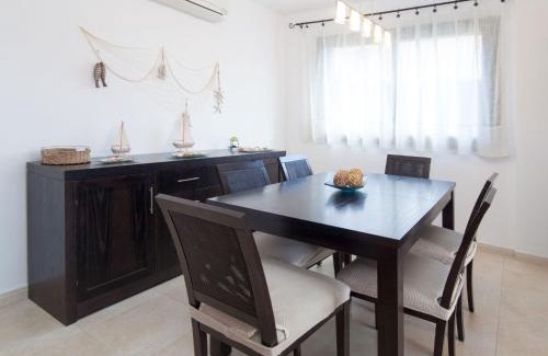 L'Escala Apartment | Apartment Escorxador by Interhome