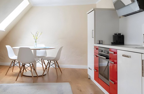 Flensburg Apartment | Apartment 'Fördequartier' with Wi-Fi