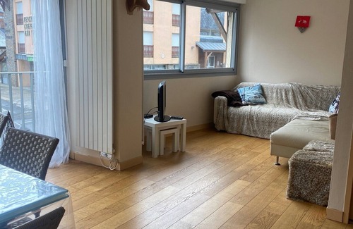 La Mongie Apartment | Apartment facing the slopes - resort center - ideal for families