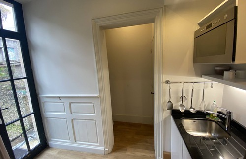 Limoges Apartment | Apartment-Family-Ensuite with Shower-Courtyard view-Appartement plain pied
