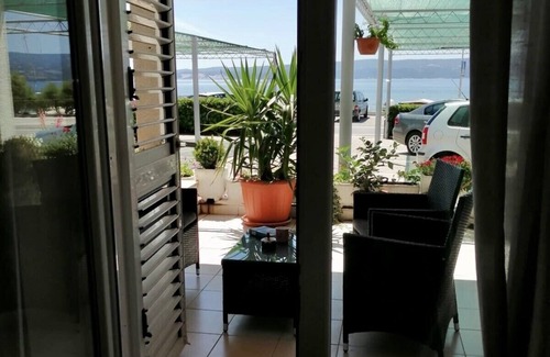 Duce Apartment | Apartment FAMILY in a holiday house next to the beach