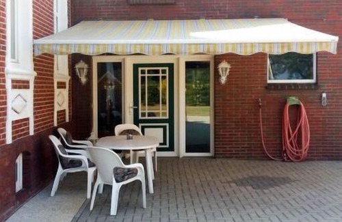 Moorhusen Apartment | Apartment Feeke in Moorhusen - 8 persons, 3 bedrooms