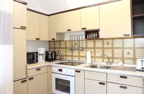 Balve Apartment | Apartment 'Ferienoase Balve' with Private Terrace, Private Garden and Wi-Fi
