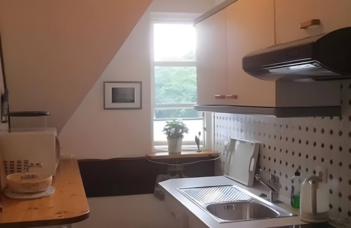 Ostersiel Apartment | Apartment 'Ferienwohnung Inseltied' with Sea View, Balcony and Wi-Fi