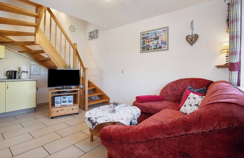 Wieck auf dem Darss Apartment | Apartment 'Fewo 12 - Halbinsel Darss - Ostsee' with Private Terrace, Shared Garden and Wi-Fi