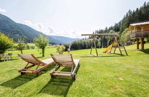 Valle di Casies Apartment | Apartment 'Fichte' with Mountain View, Shared Terrace and Wi-Fi