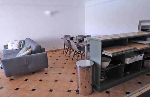 Sainte-Maxime City Centre Apartment | Apartment for 4 people - Swimming pool - Air conditioning - WiFi - Sainte Maxime - Rated 3*