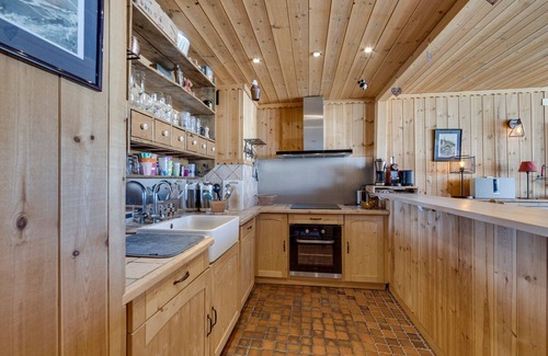 Tignes le Lac Apartment | Apartment for 6, balcony, wifi in Tignes