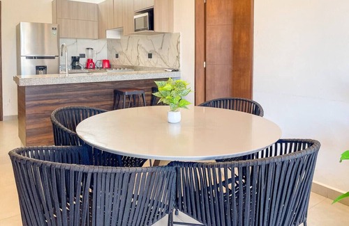 Zona Dorada Apartment | Apartment for 7 people with pool on the 3rd floor