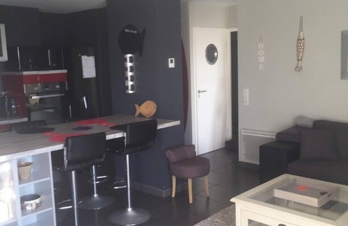 Contis-les-Bains Apartment | Apartment 5 mins walk from the beach