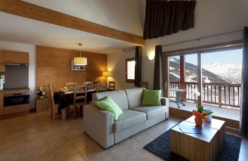 Sainte-Foy-Tarentaise Apartment | Apartment close to ski lift in Sainte Foy