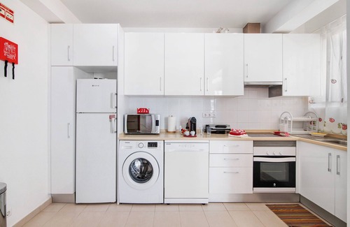 Vila Real Santo Antonio Apartment | Apartment 'Frente Ao Mar' with Sea View, Wi-Fi and Air Conditioning