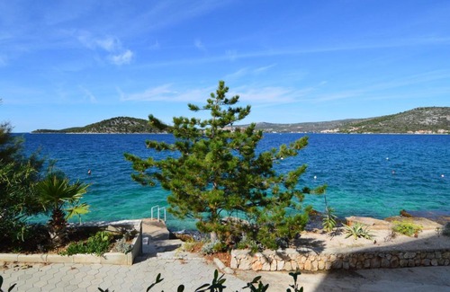 Razanj Apartment | Apartment Galeb - ROZ100 by Interhome