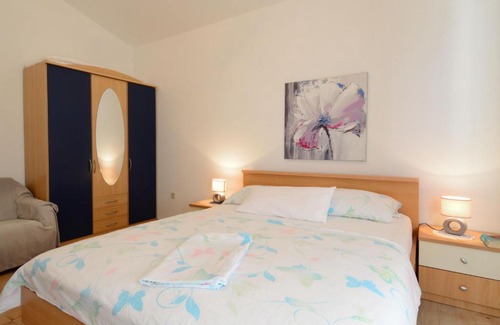 Razanj Apartment | Apartment Galeb - ROZ102 by Interhome