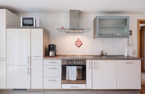 Eschbach Apartment | Apartment 'Gartenblick' with Mountain View, Private Terrace and Wi-Fi