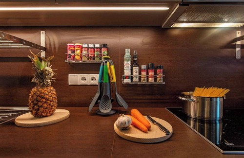 Albions Apartment | Apartment "Gass C" with Mountain View, Private Terrace & Wi-Fi